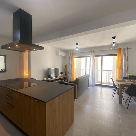 Brand New 2 Bedroom Apartment Pieta Ngoại thất bức ảnh