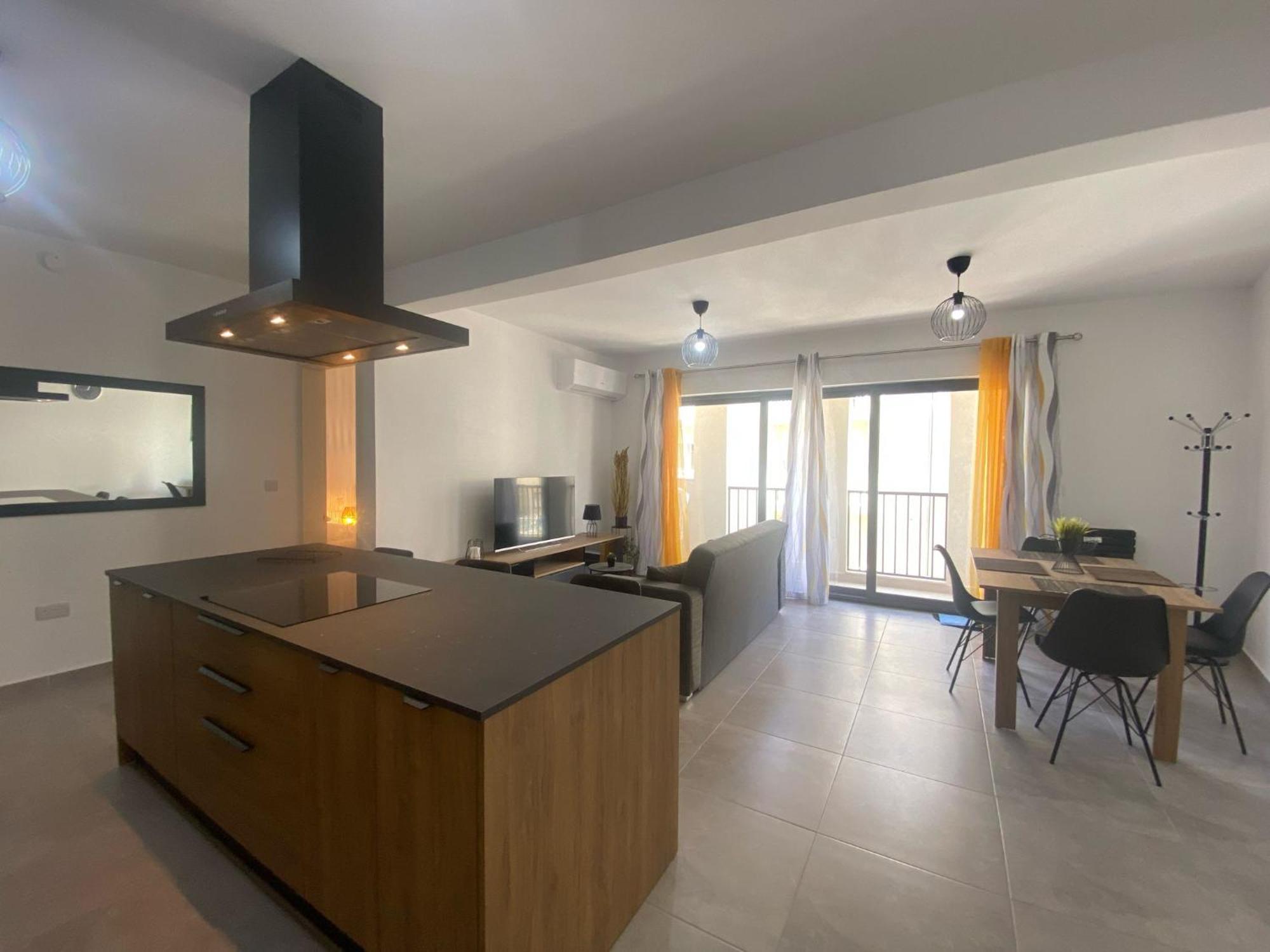 Brand New 2 Bedroom Apartment Pieta Ngoại thất bức ảnh